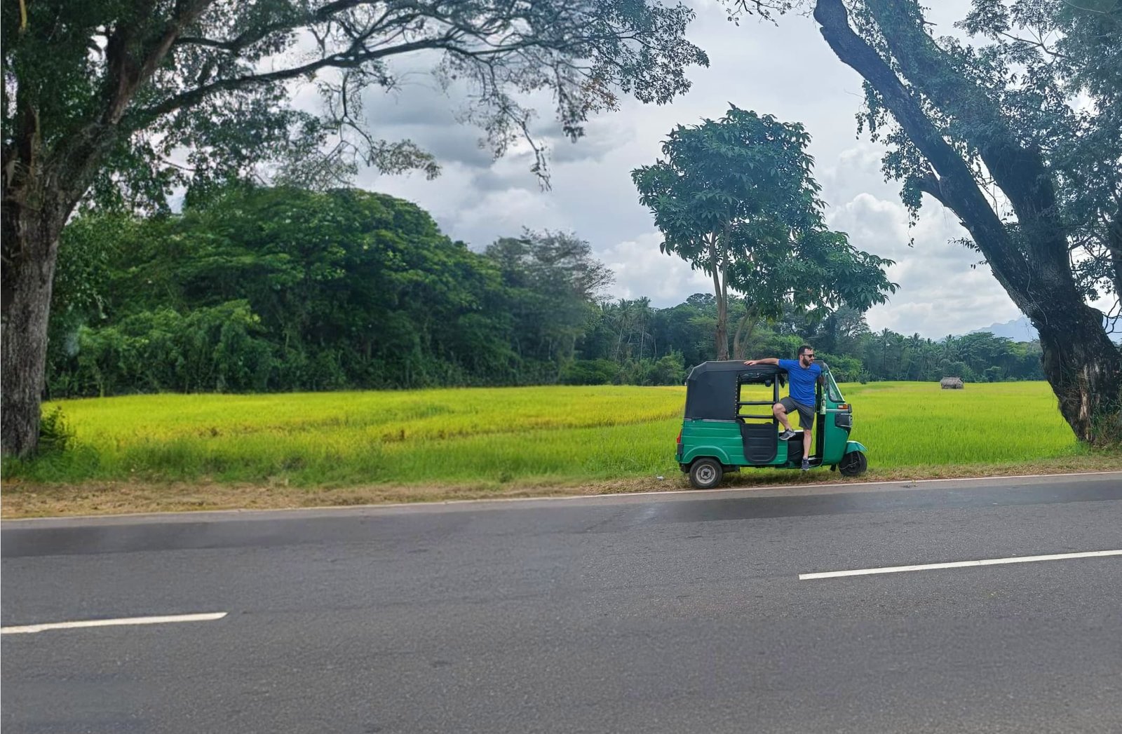 Pick and Go Tuk Tuk Rental