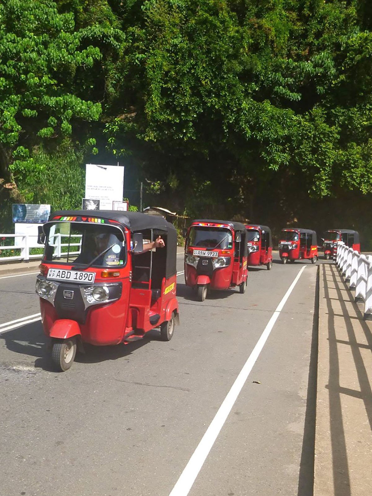 TukTuk Group tours - Pick and go travels